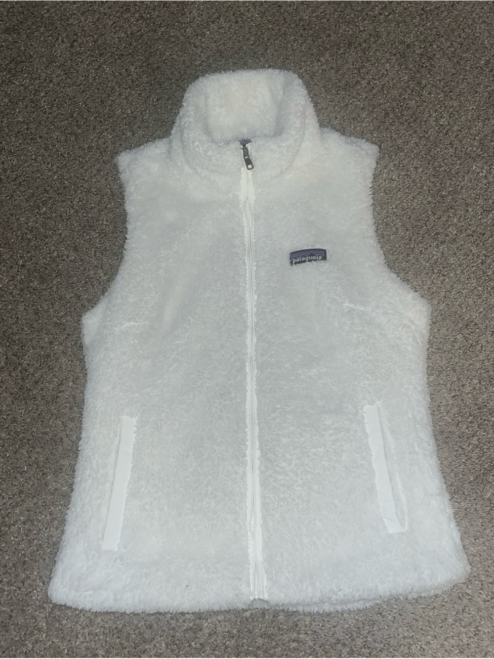 Patagonia Women's Los Gatos Fuzzy Sherpa Fleece Vest Jacket Size Small White Zip